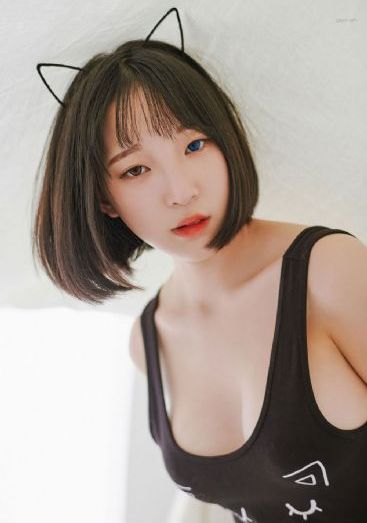 亞洲處破女a(chǎn)片出血疼哭_HD電影在線觀看