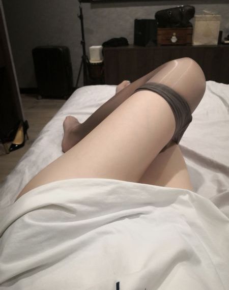 91免費(fèi)國(guó)產(chǎn)綜合_DVD高清電影在線