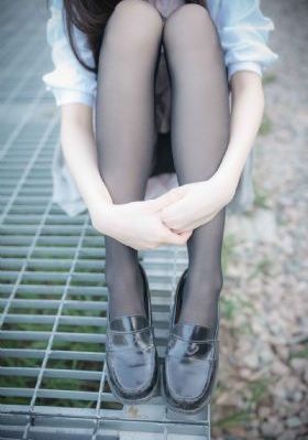 日韓av整片_國產劇免費全集觀看