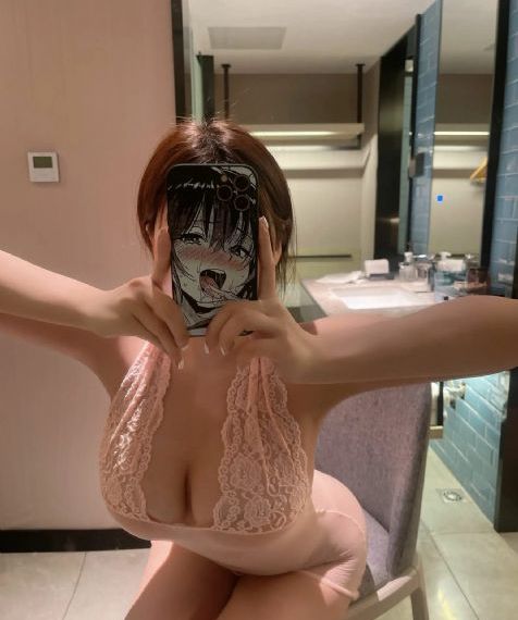 歐美名牌羽絨服_藍光在線播放觀看