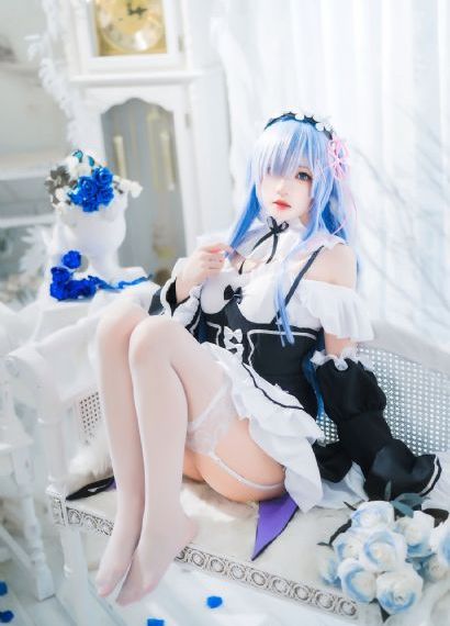 歐美天天日久草_藍(lán)光日韓電影在線