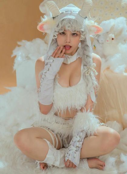 國產透明超薄絲襪視頻_高清在線觀看完整版