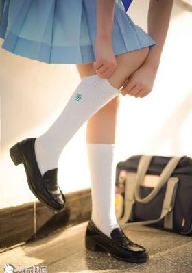 歐美蘿莉_國產劇完整在線觀看