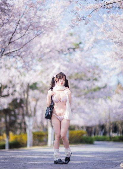 日本學(xué)妹無碼av_BD英語高清在線觀看