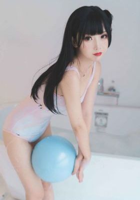 歐美街拍女高清大圖_高清在線觀看電視