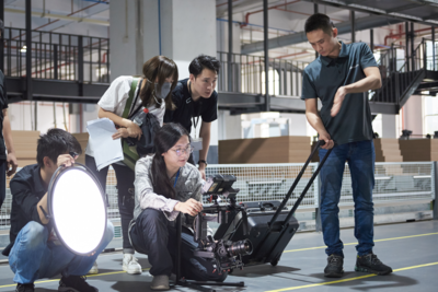 東莞影視攝影服務商 專業影視策劃與拍攝的完美融合